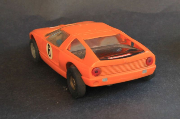 Carrera Universal Mercedes-Benz Wankel C 111 Rennbahnmodell mit Motor 1971 (11429)