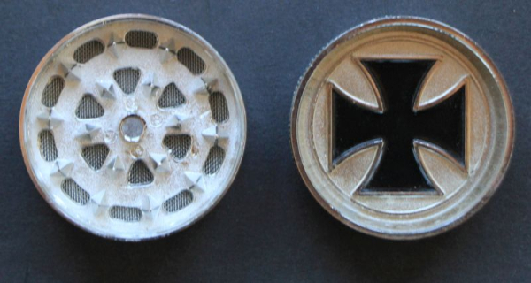 Eisernes Kreuz Grinder Kräutermühle 1990 Metall (11467)