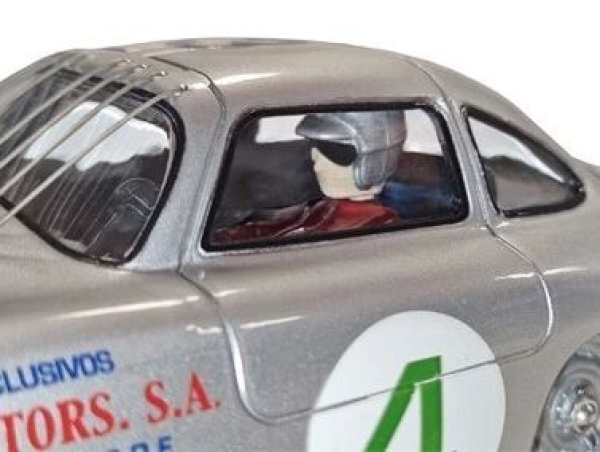 CMC Cartronic Mercedes-Benz 300 SL Flügeltürer Panamericana 1952 Rennbahnmodell mit Motor (11546)