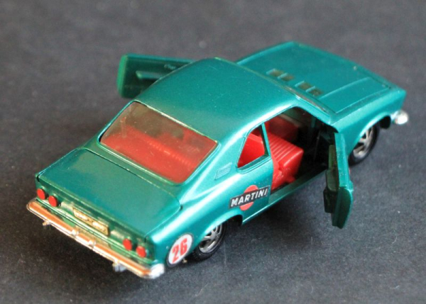 Maerklin Opel Manta 1970 DieCast Model (11586)