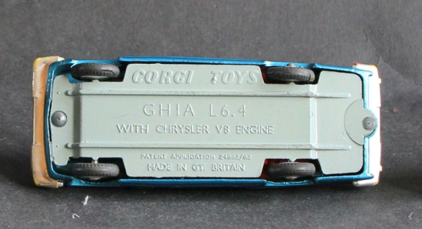 Corgi Toys Chrysler Ghia L 6.4 Liter 1965 Metallmodell (11824)