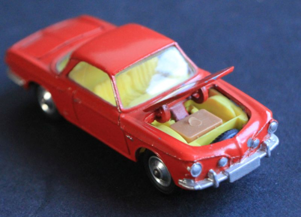 Corgi Toys Volkswagen Karmann-Ghia 1500 Metallmodell 1963 (10744)