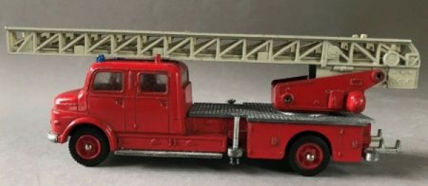 Siku Mercedes-Benz Metz DL 30 h Firebrigade V261 DieCast Model 1966 (6408)