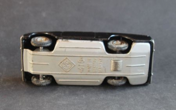 CKO Kellermann Ford Taunus 17M Cab 1970 Tinmodel with frictiondrive (5636)