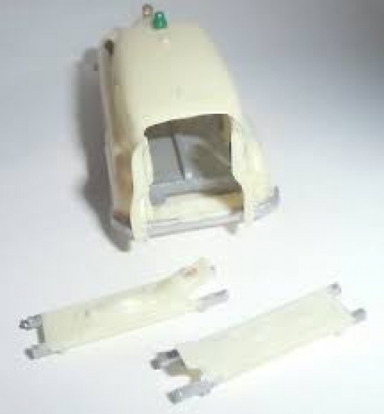 Siku Mercedes-Benz Ambulancecar V71 Plasticmodel 1957 (6953)