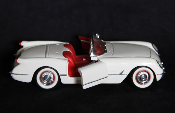 Franklin Mint Chevrolet Corvette 1953 Metallmodell (0372)