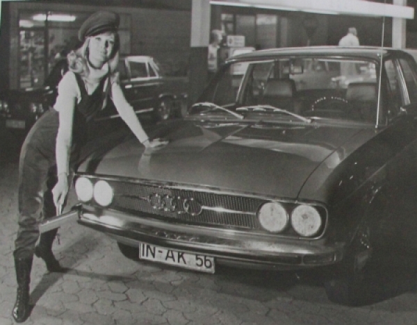 Audi  100 four original Press-Photos 1971 (0585)