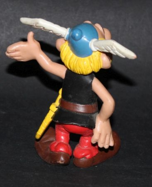 Asterix Figure Uderzo-Goscinny 1986 gum (0729)