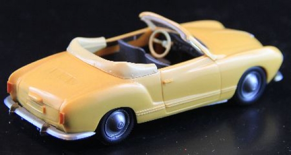 Wiking Volkswagen Karmann Ghia 1970 Plasticmodel (1418)