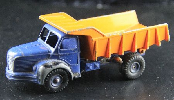 Dinky Toys France Berliet Benne Carrier 1955 Metallmodell (1582)