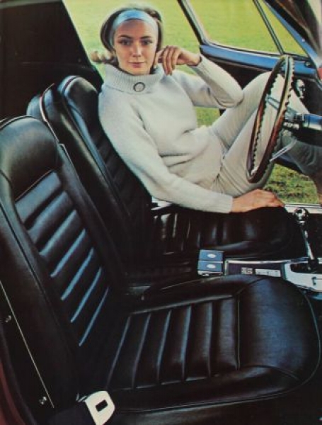 Chevrolet Corvette Sting Ray Modelprogram 1966 Carbrochure (4676)