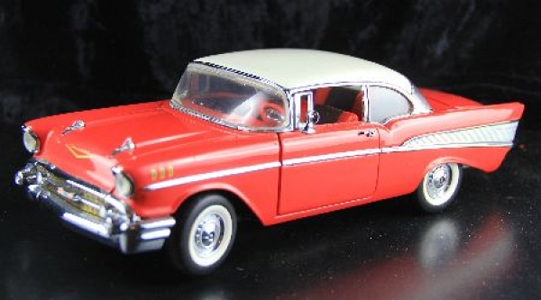 Franklin Mint Chevrolet Bel Air 1957 DieCast Model (2090)