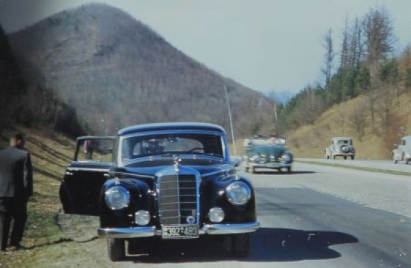 Mercedes-Benz Vehicles 1953 four Original-Color Reversalfilm (5334)