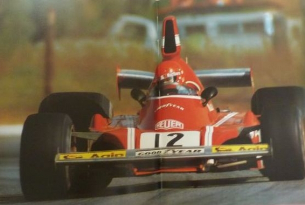 Guichard "Auto-Jahr 22" Automobile-Yearbook 1975 (5425)