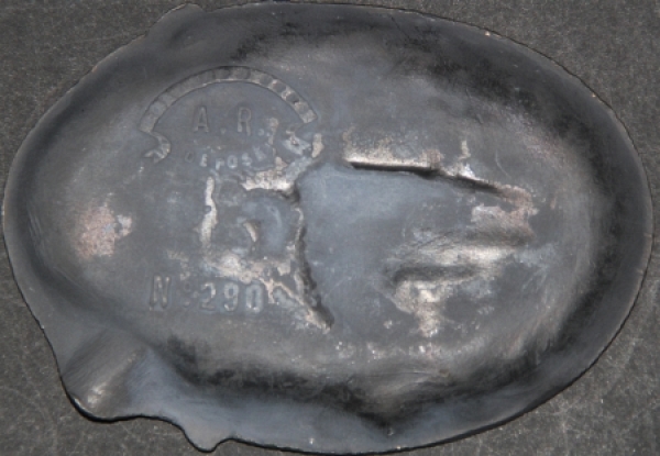 Ashtray 1920 Relief-Automobile-Motive castiron (2903)