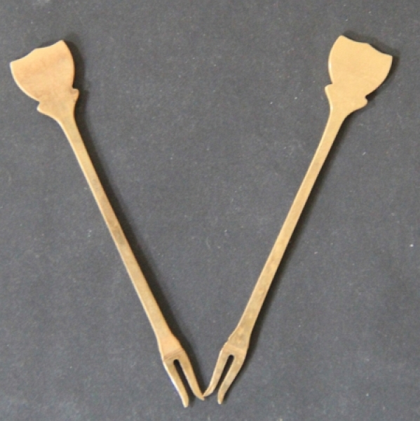 BP Tryspear 1955 brass with logo (3198)