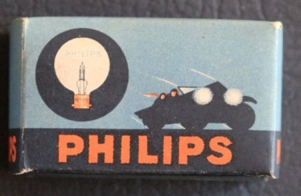 Philips 1938 Carheadlight-Bulb 9V in original box (4414)