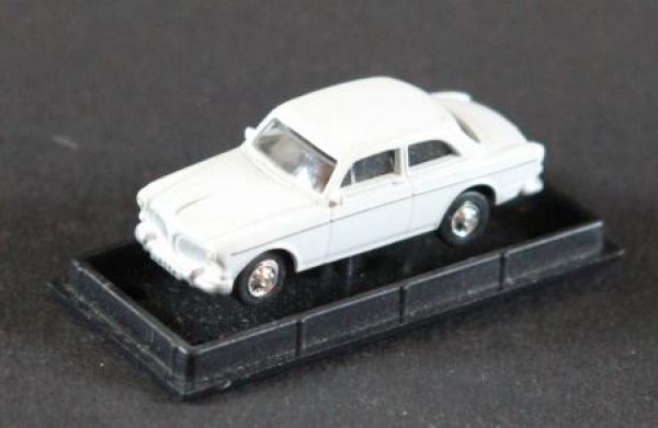 Brekina Volvo Amazon Sedan 1962 DieCast Model on base (4816)