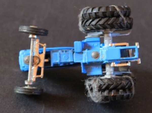 Corgi Toys Ford 5000 Super Major Tractor 1960 DieCast Model (4820)