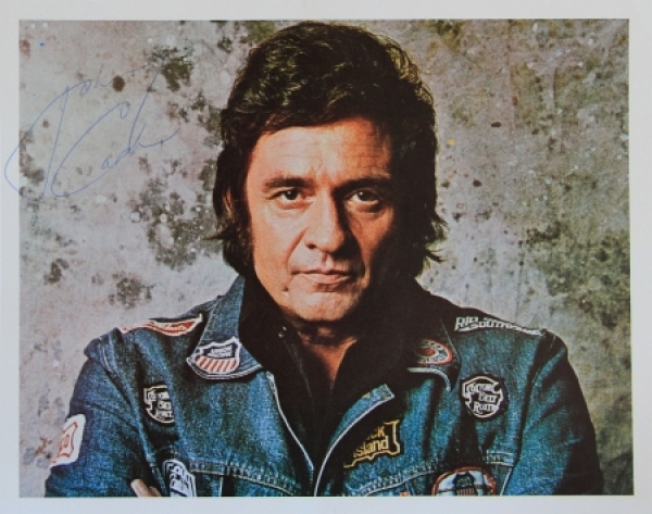 Johnny Cash original signed autographcard 1976 (6160)