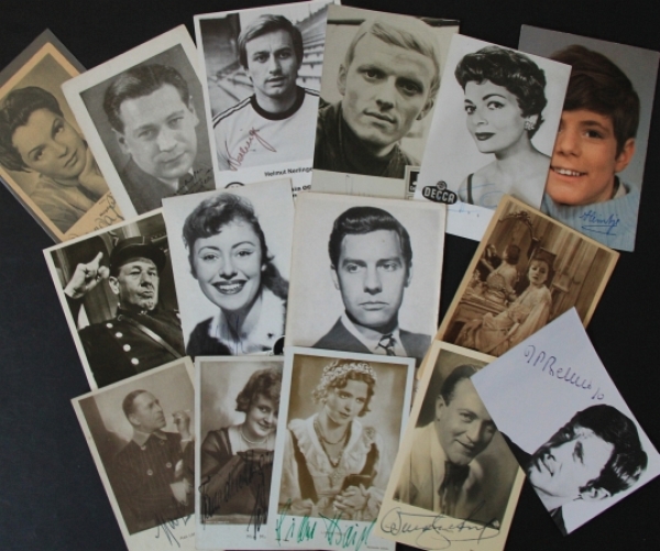 14 original signed autographcards from different artists 1935-1976 (6221)