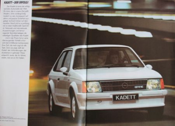 Opel Kadett Modelprogram 1983 Carbrochure (2133)