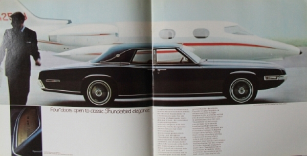 Ford Thunderbird 1968 Carbrochure (8102)
