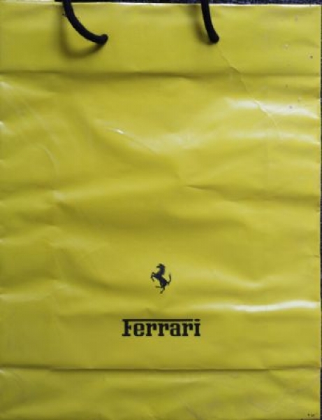 Ferrari Tragetasche 1990 mit Logo Papier mit Kunststoff und Kordel (1835)