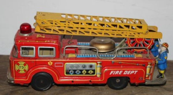 TN Nomura Fire-Departement Truck "Fire Department" 1965 Tinmodel with Batteriedrive (9779)