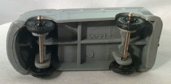 NP Norddeutsche Plastik Volkswagen Transporter 1965 Rubbermodel (4322)