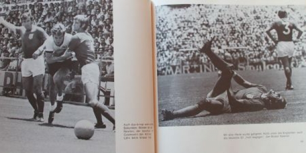 Hoedges "Mexico 70" Soccer-History 1970 with autograph by Seeler, Hoedges (7004)