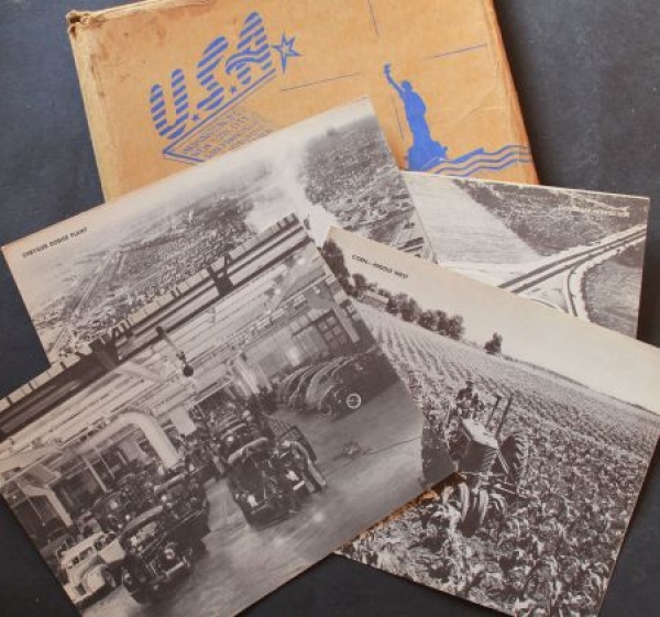 Ford Pictureset 1940 USA Souvenir with 50 postcards (7014)
