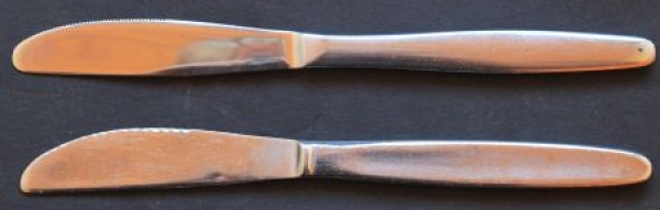 Ford Canteenknifes 1960 two pieces metal with Logo (0740)